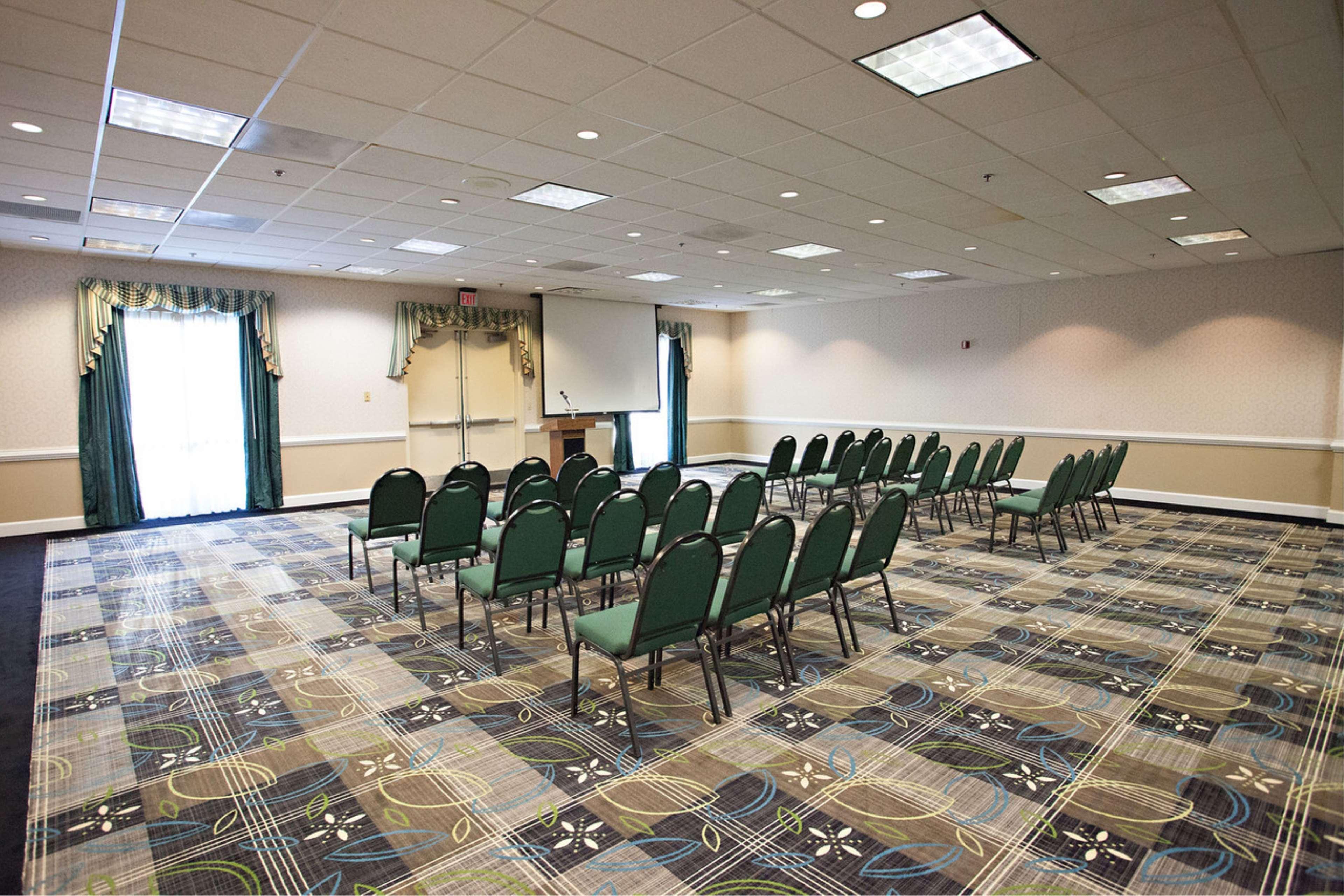 Best Western Plus Roswell/Alpharetta Exterior photo