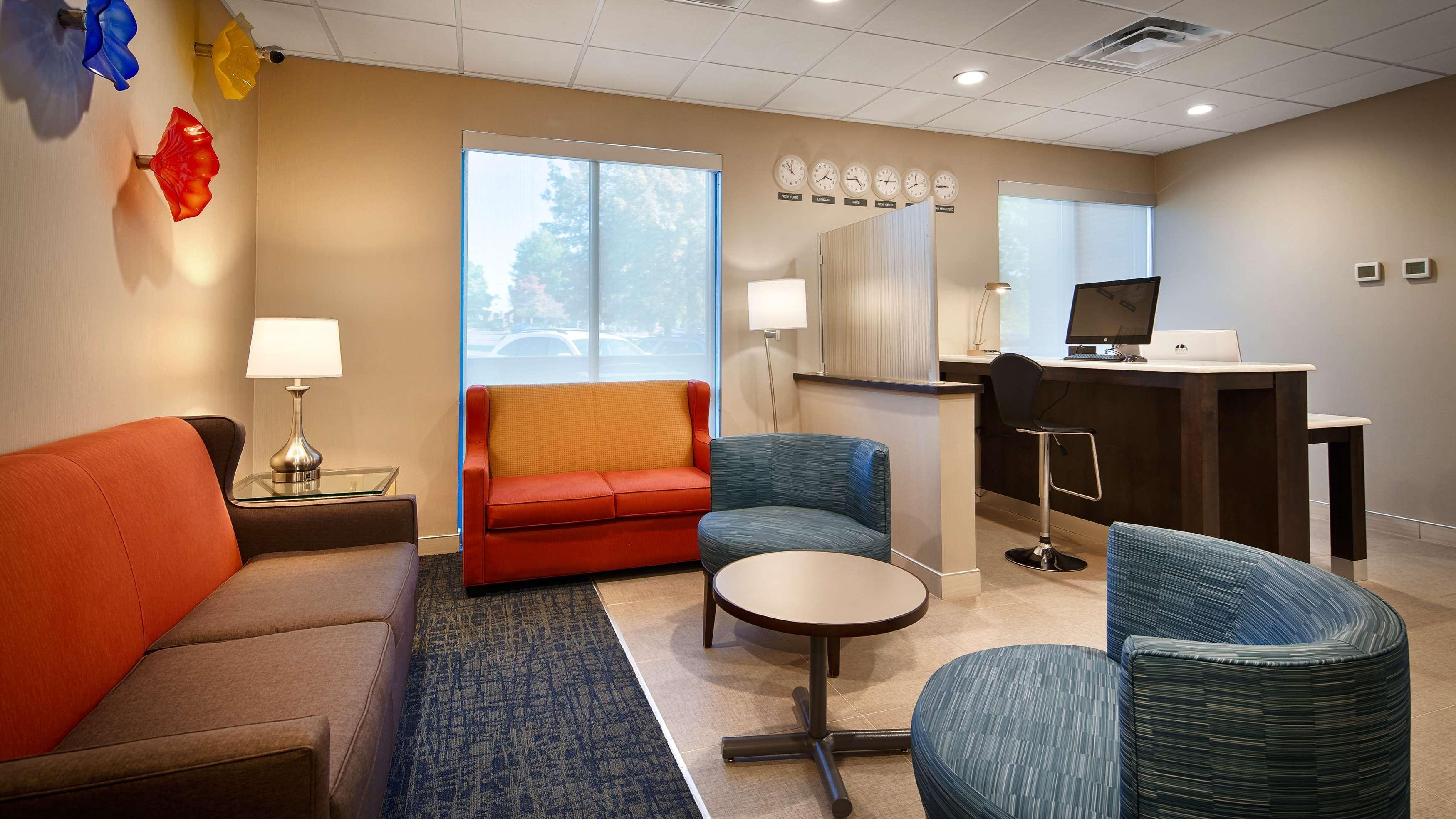 Best Western Plus Roswell/Alpharetta Exterior photo