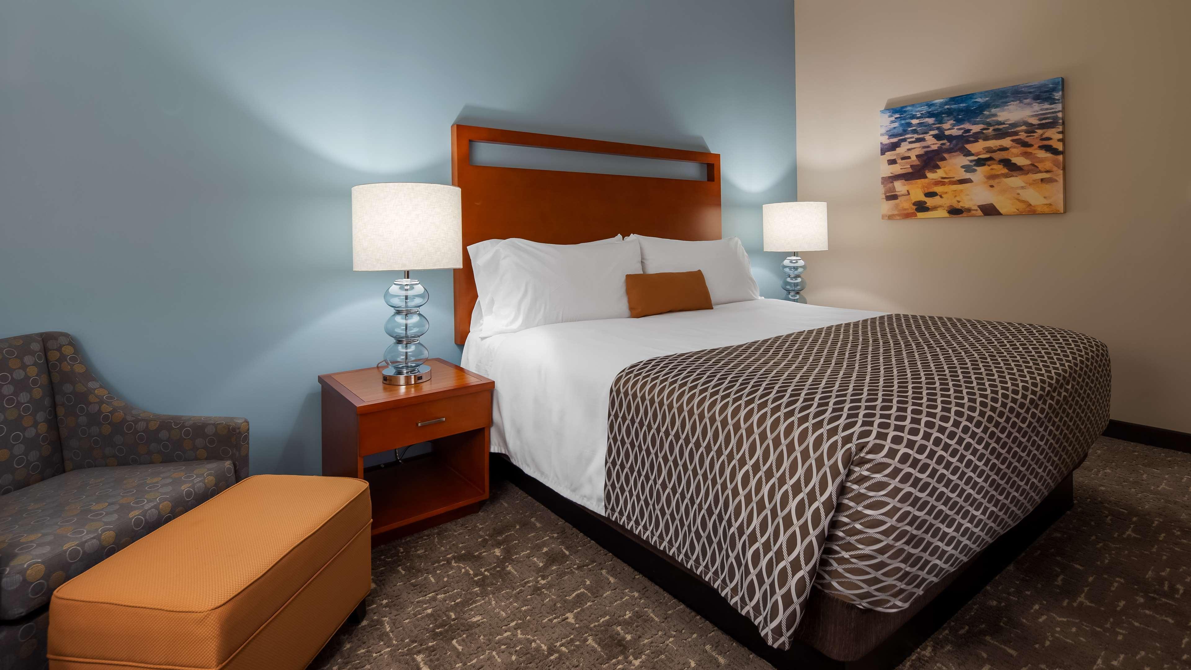 Best Western Plus Roswell/Alpharetta Exterior photo