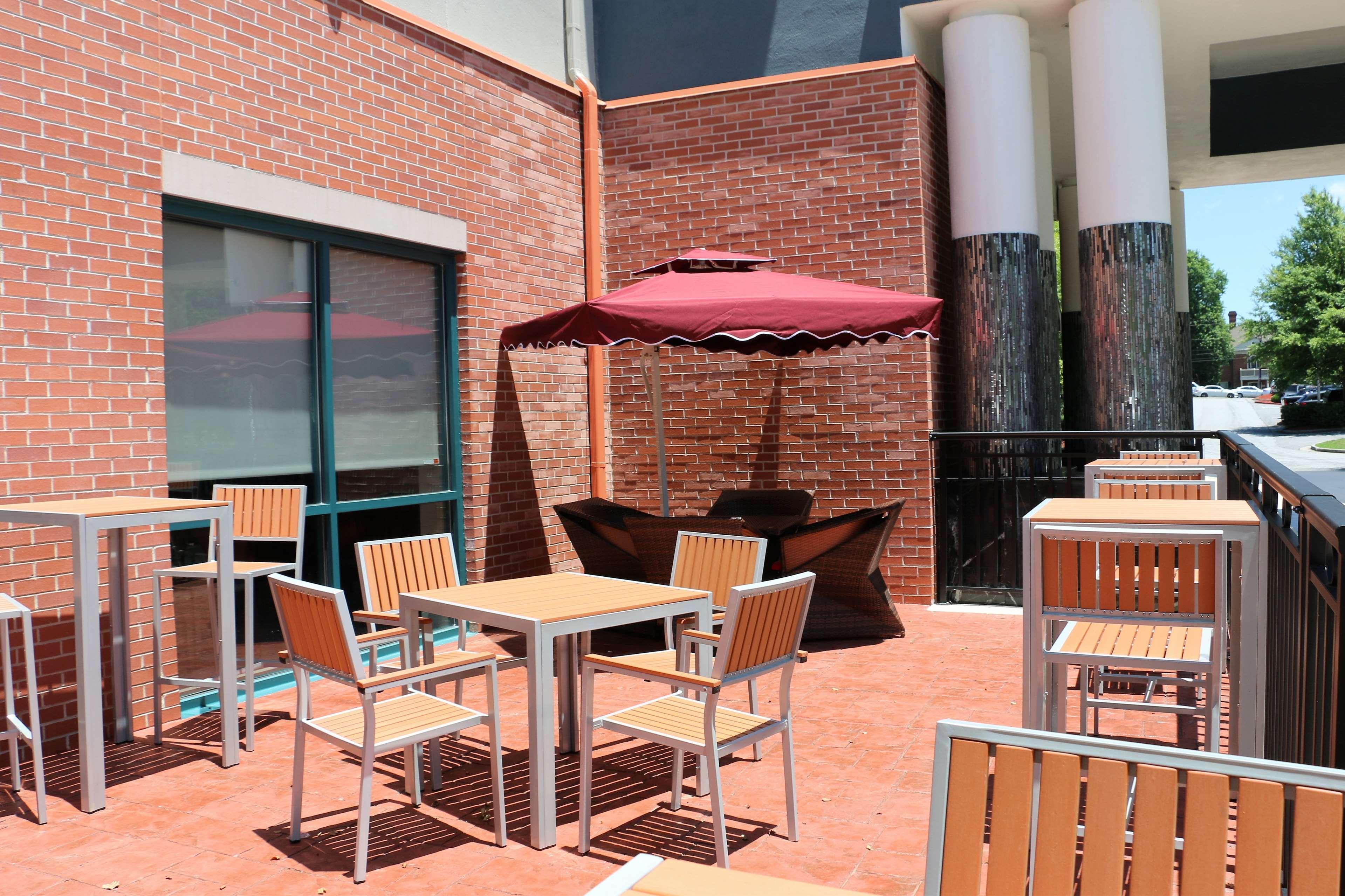 Best Western Plus Roswell/Alpharetta Exterior photo