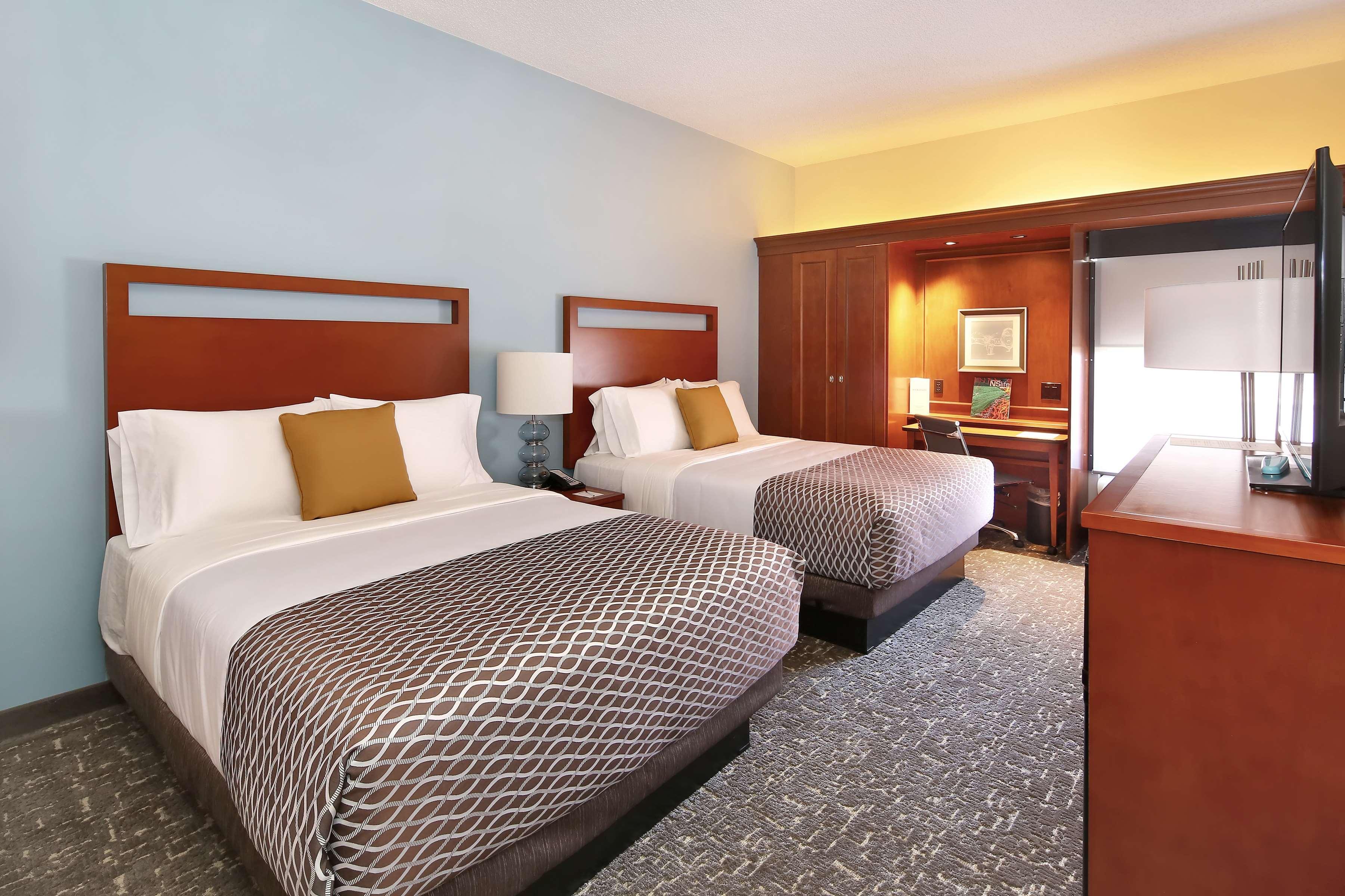 Best Western Plus Roswell/Alpharetta Exterior photo